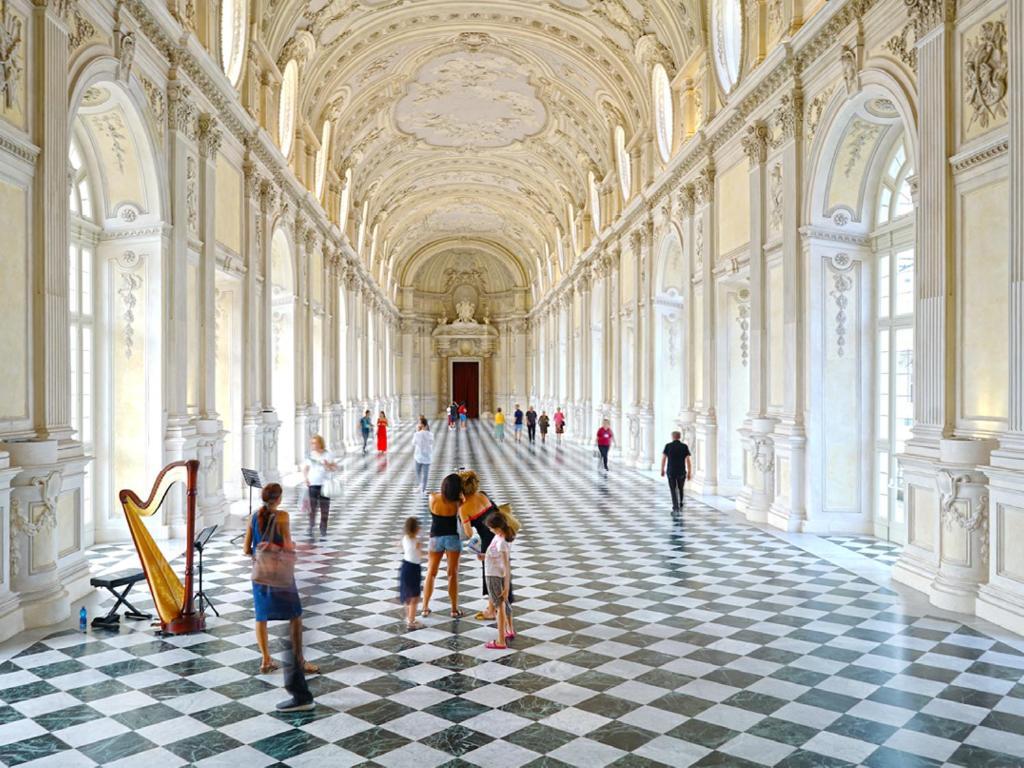 Alle Porte Della Reggia Venaria Reale Exterior foto